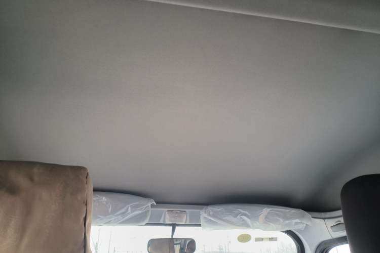 Used Wuling Zhiguang 2023 1.5L Practical Version 5/7 Seats Headliner