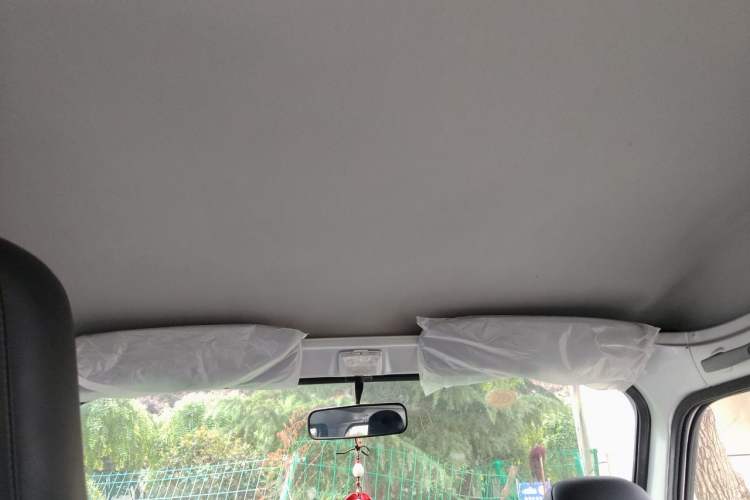 Used Wuling Zhiguang 2023 1.5L Practical Version 5/7 Seats Headliner