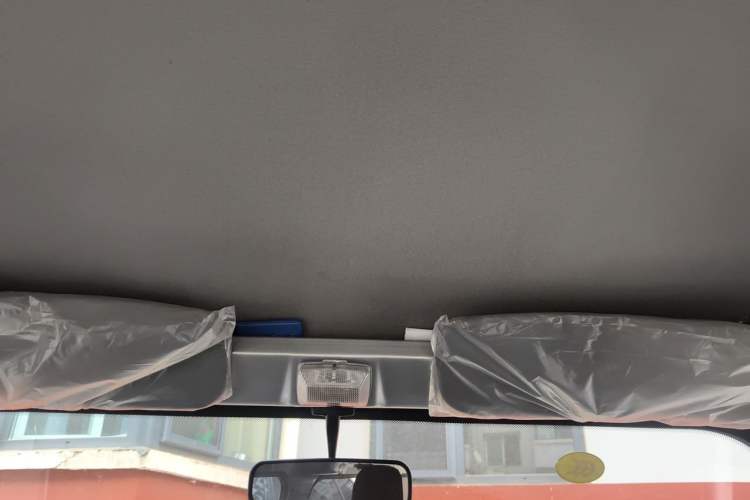 Used Wuling Zhiguang 2023 1.5L Practical Version 5/7 Seats Headliner