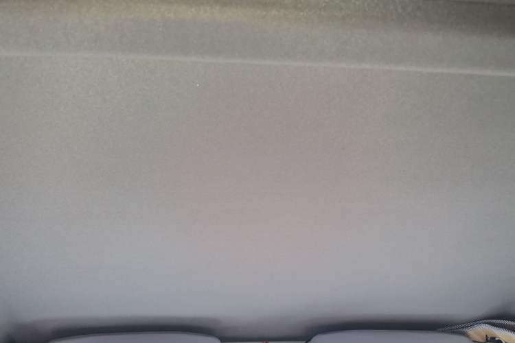 Used Wuling Zhiguang 2023 1.5L Practical Version 5/7 Seats Headliner