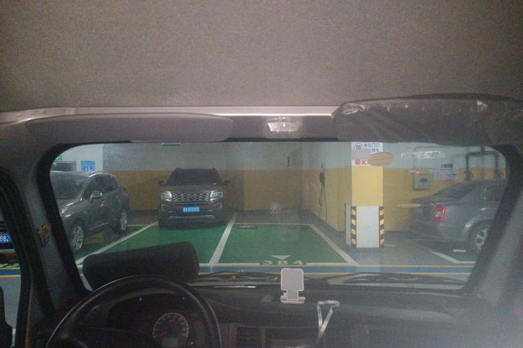 Used Wuling Zhiguang 2023 1.5L Utility Version with Enclosed Windows 2 Seats Headliner
