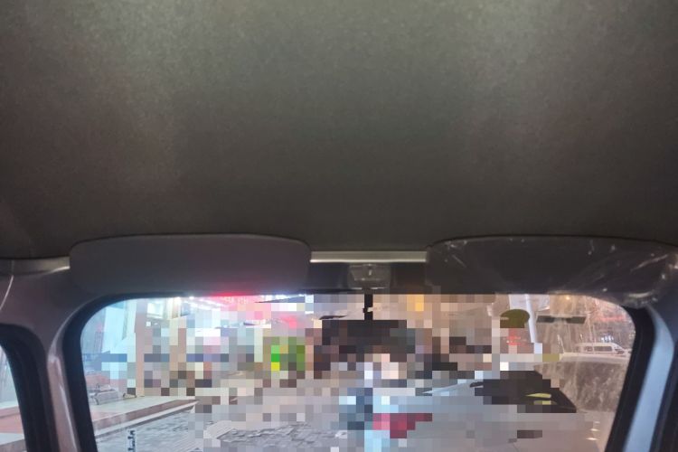 Used Wuling Zhiguang 2023 1.5L Practical Version 5/7 Seats Headliner
