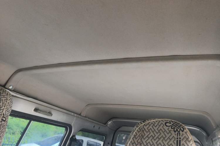 Used Wuling Zhiguang 2023 1.5L Practical Version 5/7 Seats Headliner