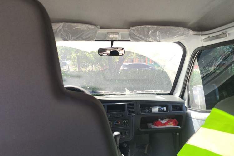 Used Wuling Zhiguang 2023 1.5L Practical Version 5/7 Seats Headliner