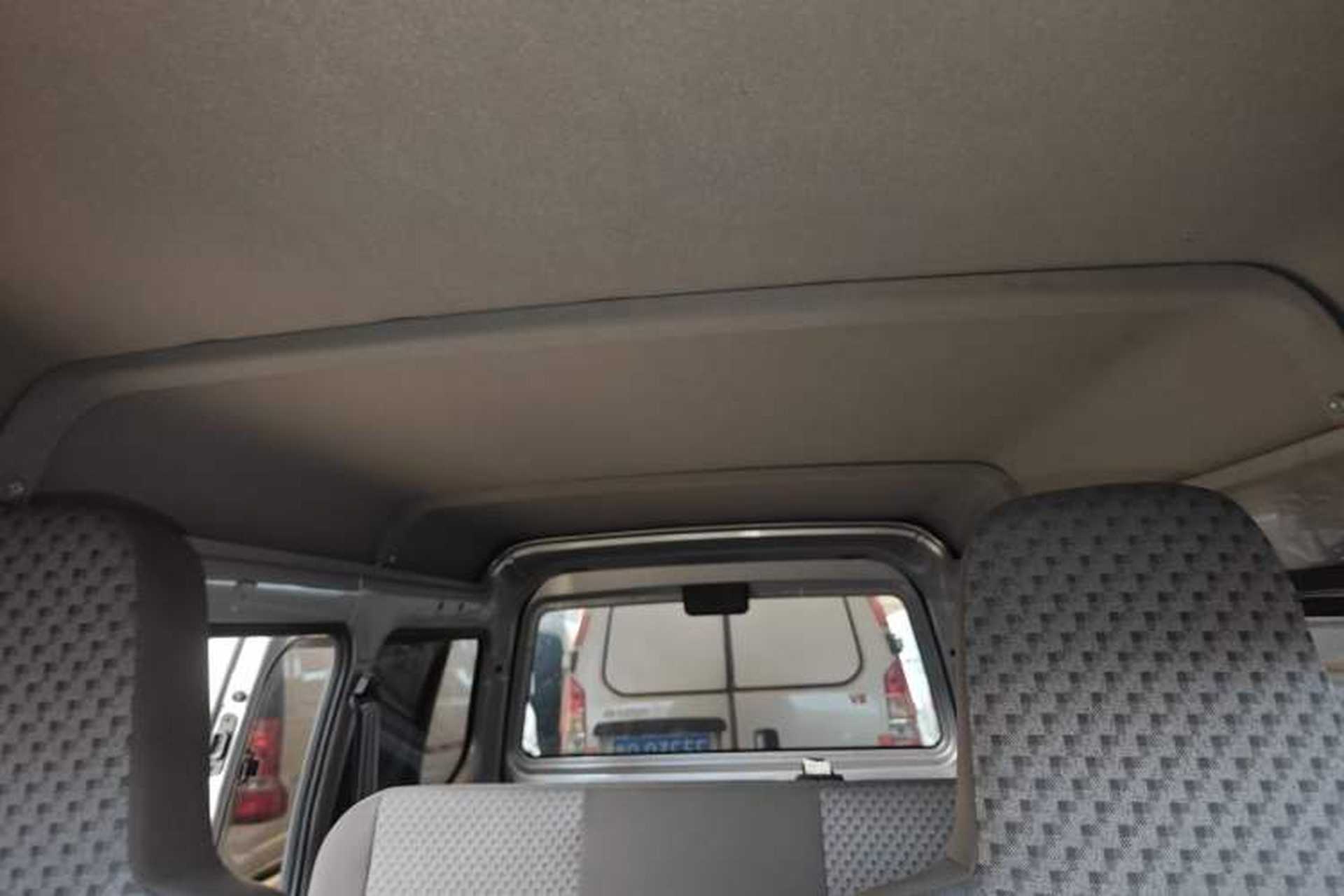 Used Wuling Zhiguang 2023 1.5L Practical Version 5/7 Seats Headliner
