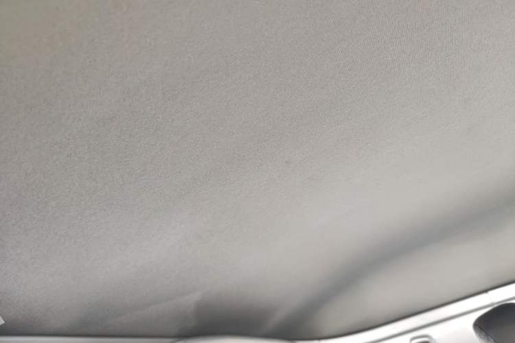 Used Wuling Zhiguang 2023 1.5L Practical Version 5/7 Seats Headliner