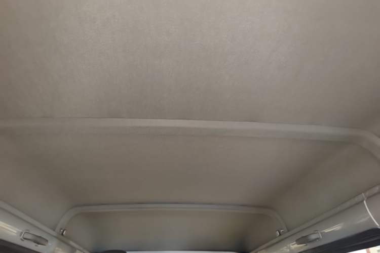 Used Wuling Zhiguang 2023 1.5L Practical Version 5/7 Seats Headliner