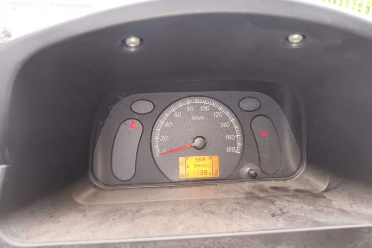 Used Wuling Zhiguang 2023 1.5L Practical Version 5/7 Seats Instrument Cluster