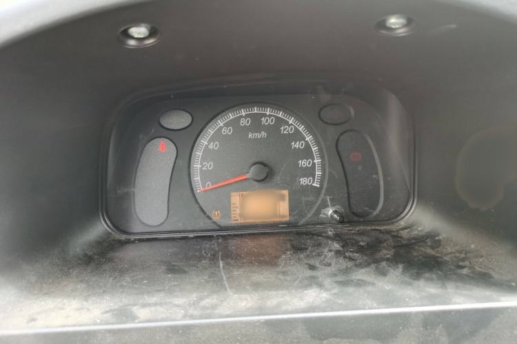 Used Wuling Zhiguang 2023 1.5L Practical Version 5/7 Seats Instrument Cluster