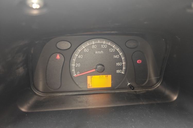 Used Wuling Zhiguang 2023 1.5L Practical Version 5/7 Seats Instrument Cluster