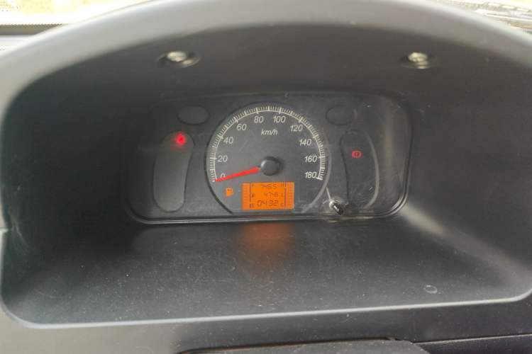 Used Wuling Zhiguang 2023 1.5L Practical Version 5/7 Seats Instrument Cluster