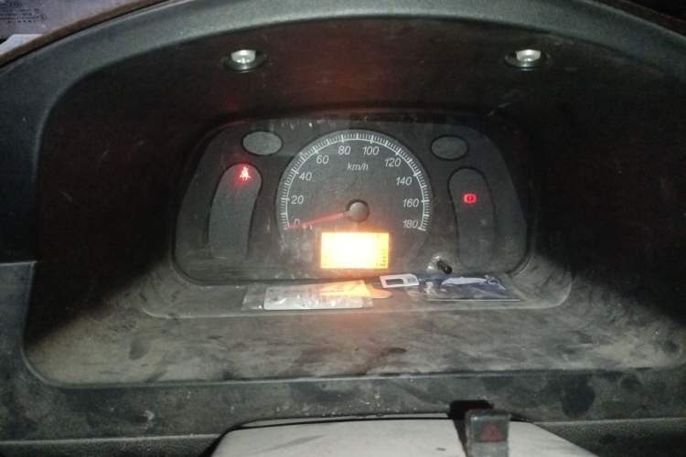 Used Wuling Zhiguang 2023 1.5L Practical Version 5/7 Seats Instrument Cluster