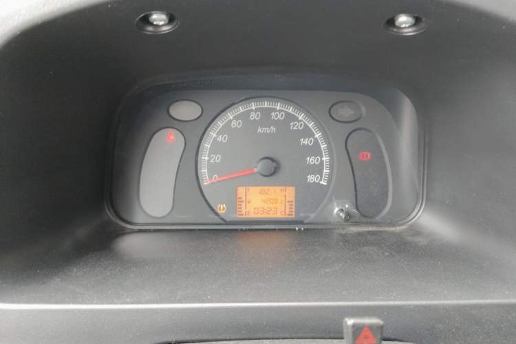 Used Wuling Zhiguang 2023 1.5L Practical Version 5/7 Seats Instrument Cluster