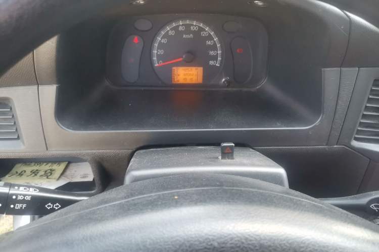 Used Wuling Zhiguang 2023 1.5L Practical Version 5/7 Seats Instrument Cluster