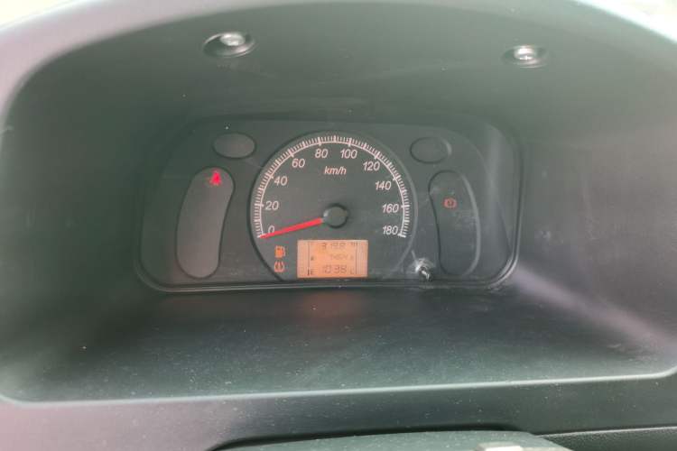 Used Wuling Zhiguang 2023 1.5L Practical Version 5/7 Seats Instrument Cluster