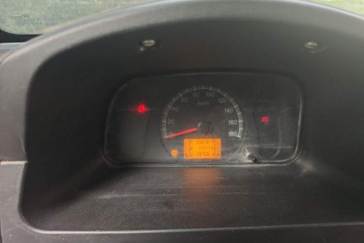 Used Wuling Zhiguang 2023 1.5L Practical Version 5/7 Seats Instrument Cluster