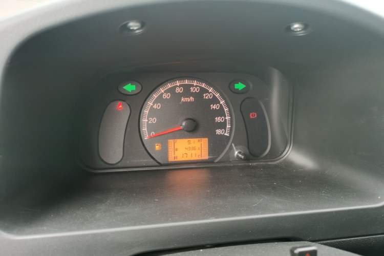 Used Wuling Zhiguang 2023 1.5L Utility Version with Enclosed Windows 2 Seats Instrument Cluster