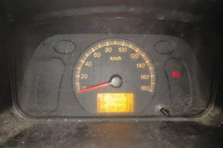 Used Wuling Zhiguang 2023 1.5L Practical Version 5/7 Seats Instrument Cluster