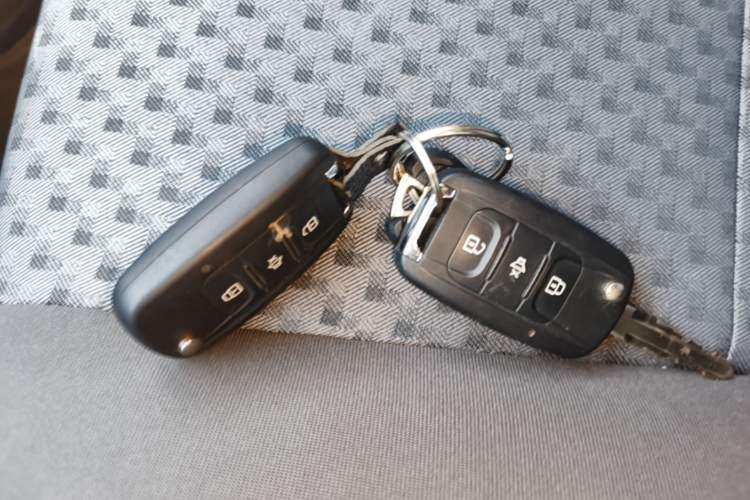 Used Wuling Zhiguang 2023 1.5L Practical Version 5/7 Seats Interior 1