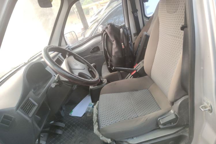 Used Wuling Zhiguang 2023 1.5L Practical Version 5/7 Seats Left Front Seat