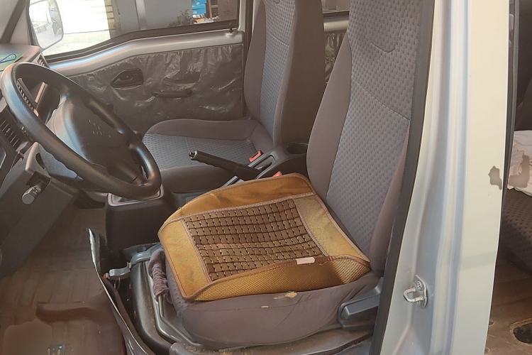 Used Wuling Zhiguang 2023 1.5L Practical Version 5/7 Seats Left Front Seat