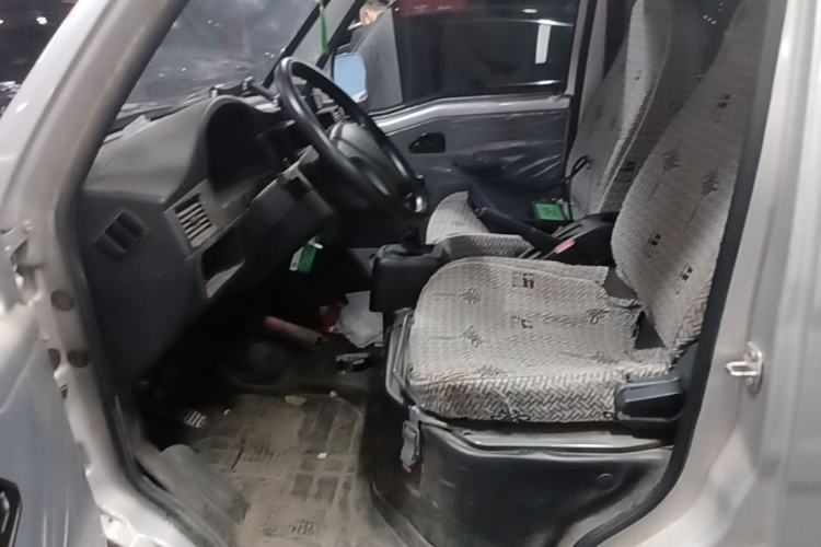Used Wuling Zhiguang 2023 1.5L Practical Version 5/7 Seats Left Front Seat