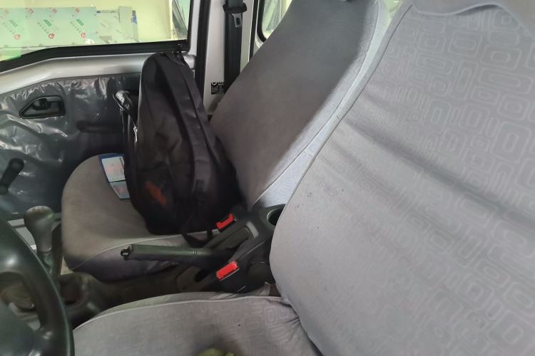 Used Wuling Zhiguang 2023 1.5L Practical Version 5/7 Seats Left Front Seat