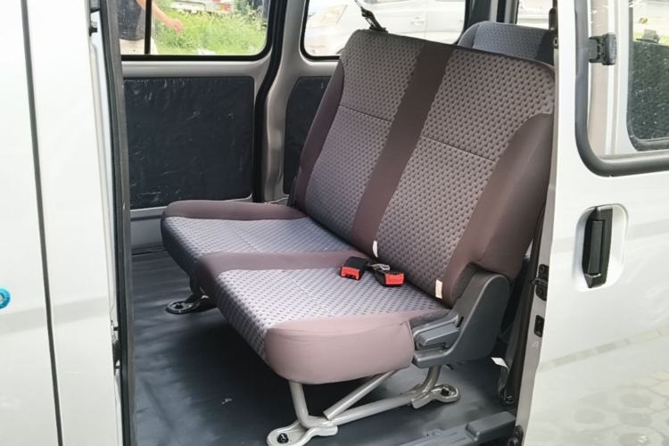 Used Wuling Zhiguang 2023 1.5L Practical Version 5/7 Seats Left Rear Seat