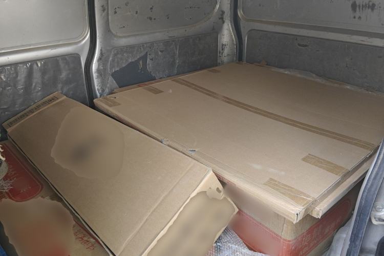 Used Wuling Zhiguang 2023 1.5L Utility Version with Enclosed Windows 2 Seats Left Rear Seat