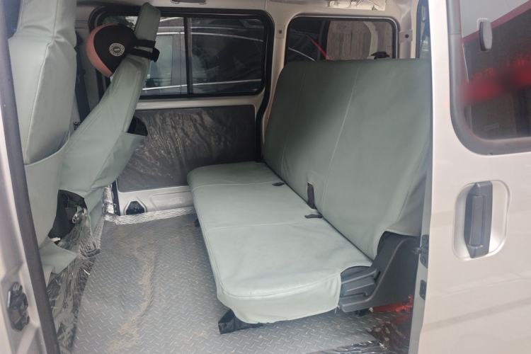 Used Wuling Zhiguang 2023 1.5L Practical Version 5/7 Seats Left Rear Seat
