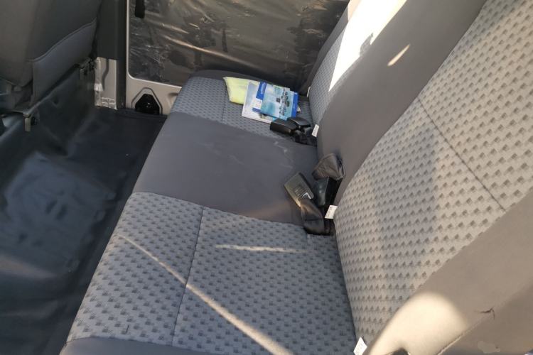 Used Wuling Zhiguang 2023 1.5L Practical Version 5/7 Seats Left Rear Seat