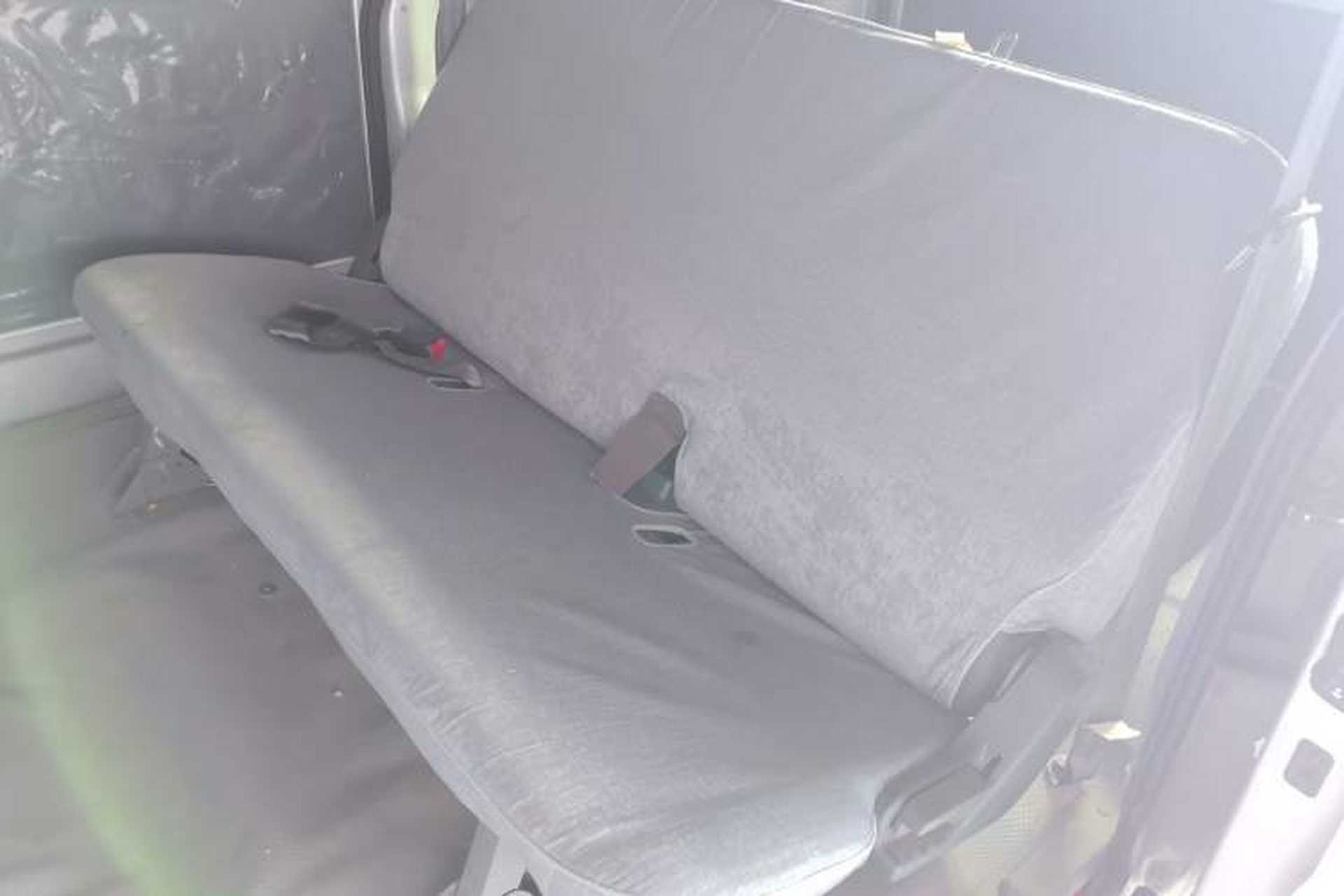 Used Wuling Zhiguang 2023 1.5L Practical Version 5/7 Seats Left Rear Seat