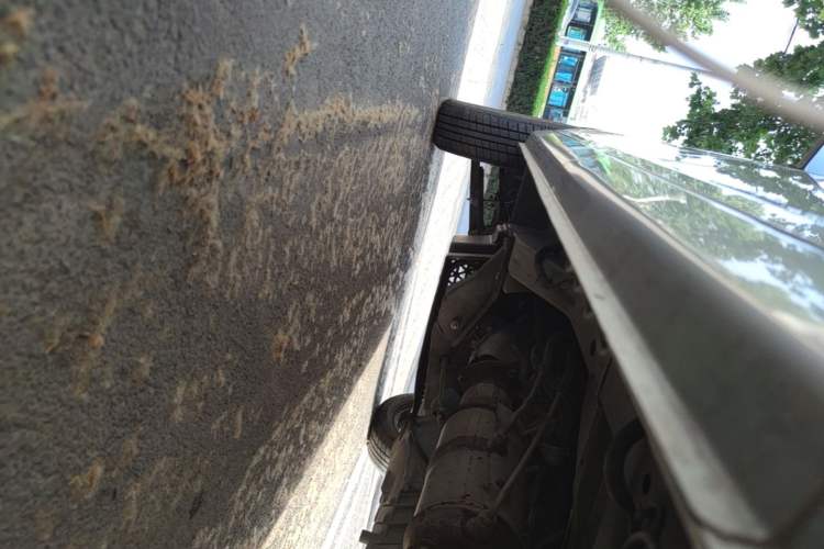 Used Wuling Zhiguang 2023 1.5L Practical Version 5/7 Seats Left Side Sill