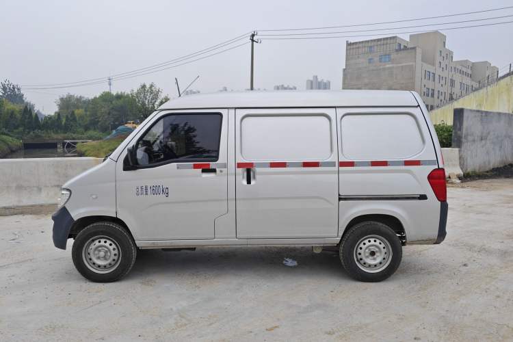Used Wuling Zhiguang 2023 1.5L Utility Version with Enclosed Windows 2 Seats Left Side