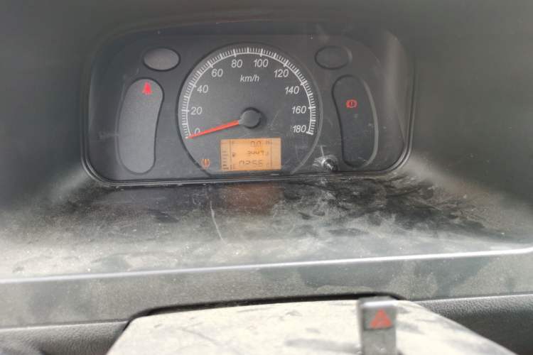 Used Wuling Zhiguang 2023 1.5L Practical Version 5/7 Seats Odometer Close Up