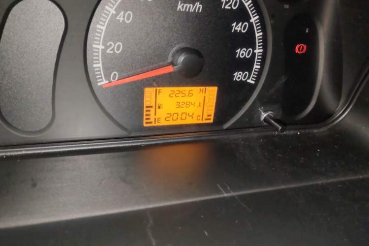 Used Wuling Zhiguang 2023 1.5L Practical Version 5/7 Seats Odometer Close Up