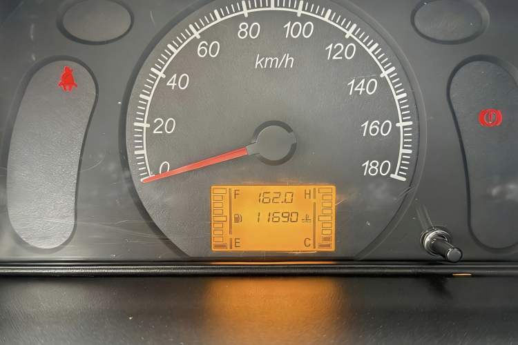 Used Wuling Zhiguang 2023 1.5L Practical Version 5/7 Seats Odometer Close Up