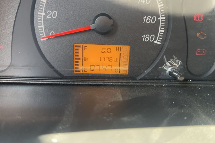 Used Wuling Zhiguang 2023 1.5L Practical Version 5/7 Seats Odometer Close Up