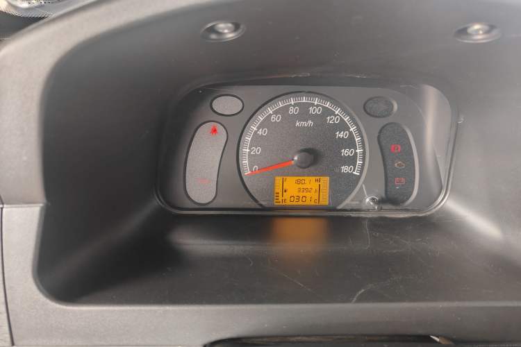 Used Wuling Zhiguang 2023 1.5L Practical Version 5/7 Seats Odometer Close Up