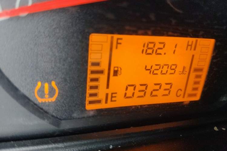 Used Wuling Zhiguang 2023 1.5L Practical Version 5/7 Seats Odometer Close Up