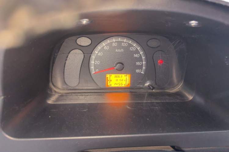 Used Wuling Zhiguang 2023 1.5L Practical Version 5/7 Seats Odometer Close Up