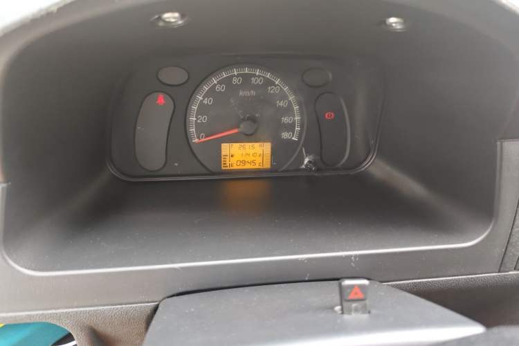 Used Wuling Zhiguang 2023 1.5L Practical Version 5/7 Seats Odometer Close Up