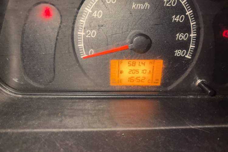 Used Wuling Zhiguang 2023 1.5L Practical Version 5/7 Seats Odometer Close Up