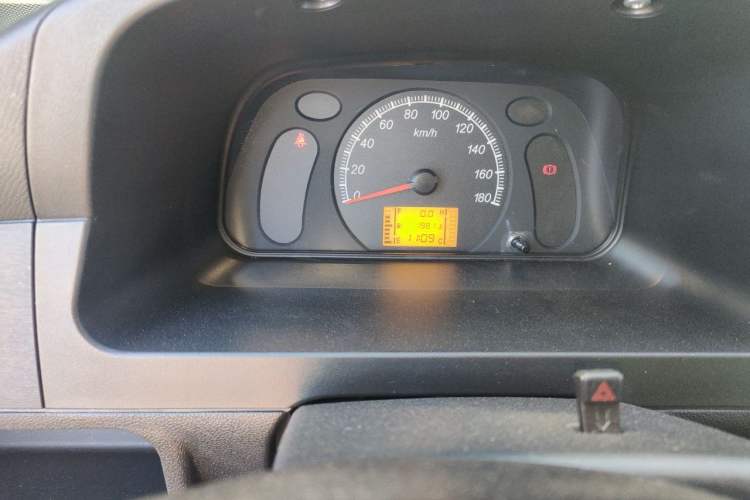 Used Wuling Zhiguang 2023 1.5L Practical Version 5/7 Seats Odometer Close Up