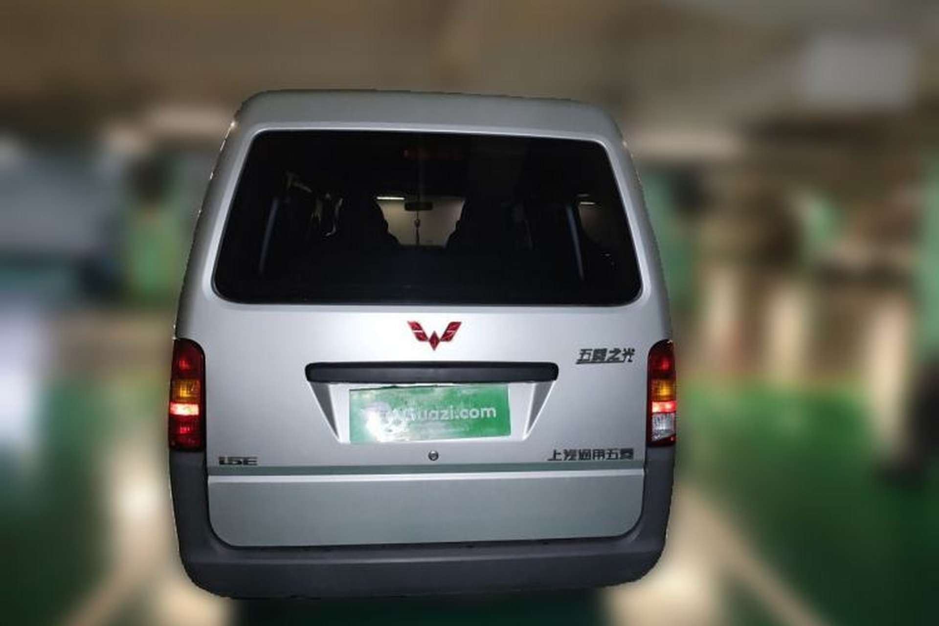 Used Wuling Zhiguang 2023 1.5L Practical Version 5/7 Seats Rear