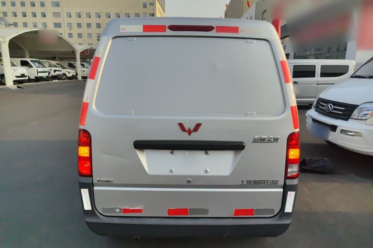 Used Wuling Zhiguang 2023 1.5L Utility Version with Enclosed Windows 2 Seats Rear