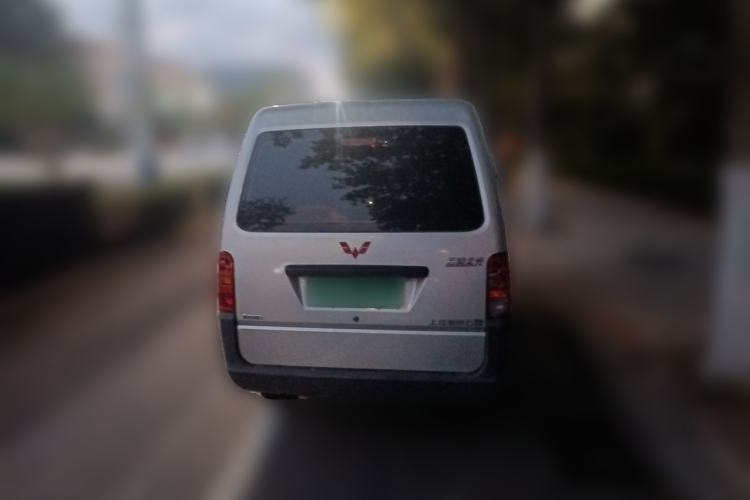 Used Wuling Zhiguang 2023 1.5L Practical Version 5/7 Seats Rear