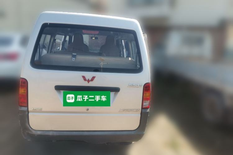Used Wuling Zhiguang 2023 1.5L Practical Version 5/7 Seats Rear