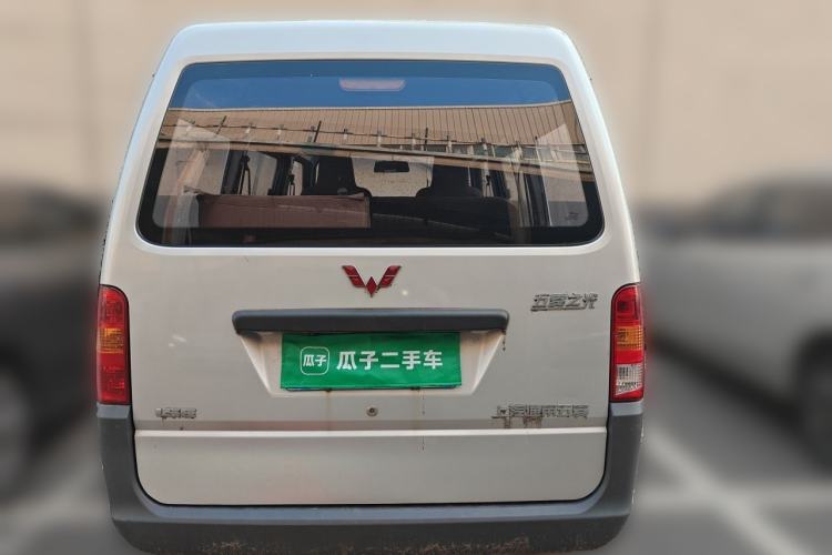 Used Wuling Zhiguang 2023 1.5L Practical Version 5/7 Seats Rear