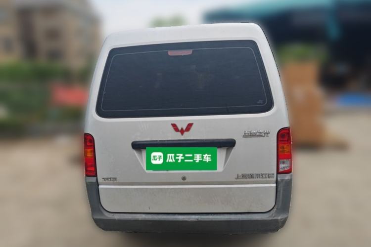 Used Wuling Zhiguang 2023 1.5L Practical Version 5/7 Seats Rear